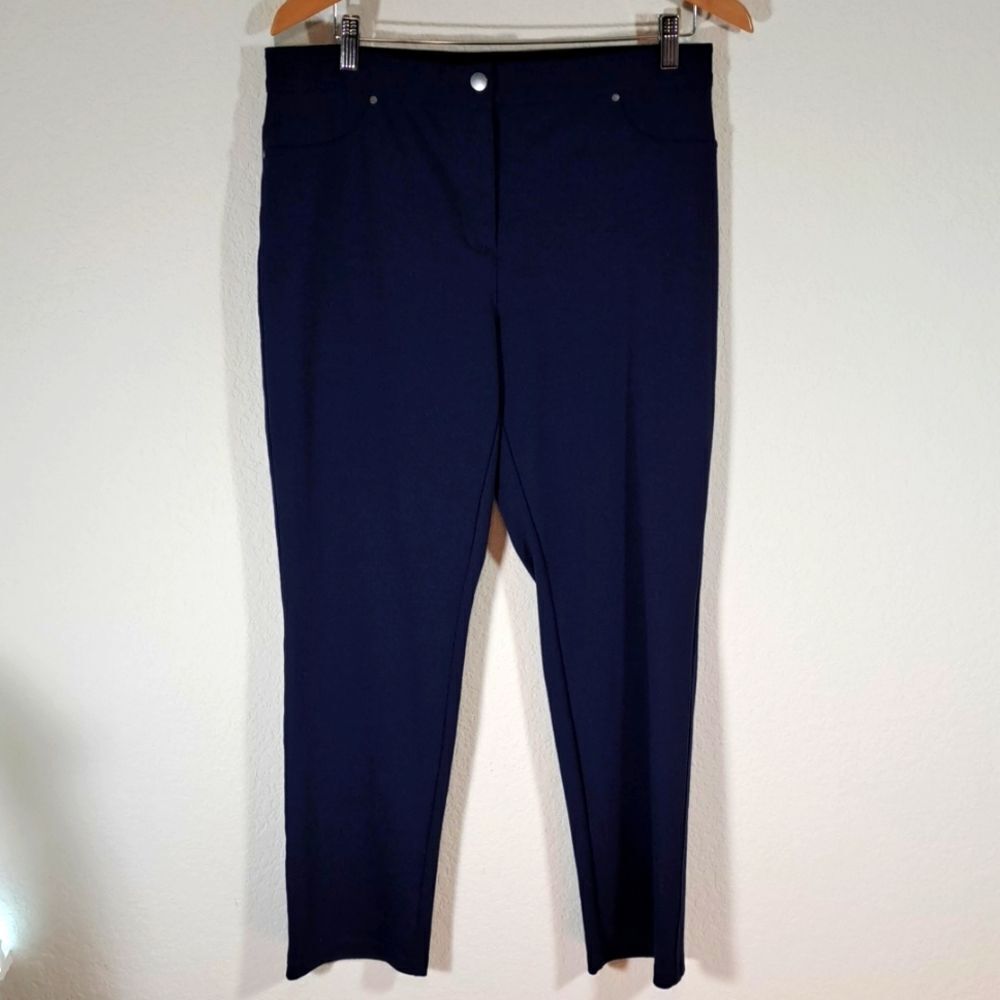 Chico’s Jeans Size 10 Short Pull On Elasstic Navy Slim Leg Ankle Back Pockets